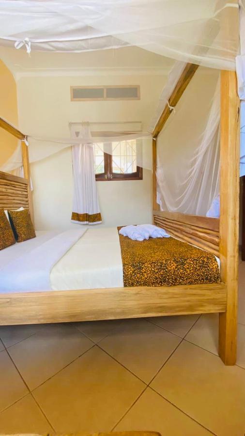 Buutu Nest Bed & Breakfast Jinja Dış mekan fotoğraf